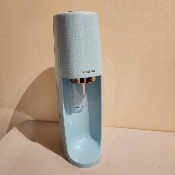 Baby Blue Sodastream SPT-001 Sparkling Water Soda Machine - No Bottle - Pop - Picture 1 of 9